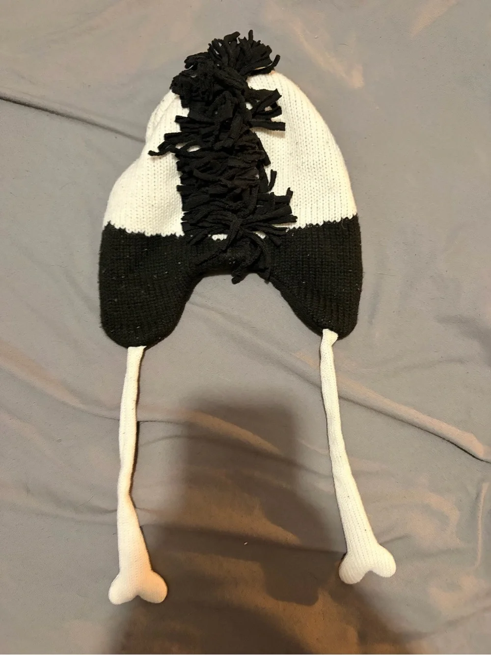 Skull Earflap Knit Hat in Black & White